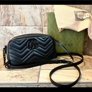 GG MARMONT SMALL SHOULDER BAG